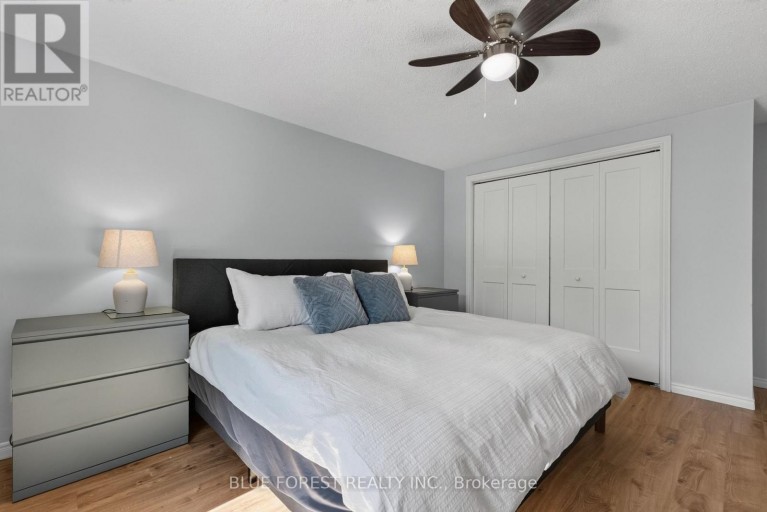 32 MEADOWVIEW ROAD, London South (South O), Ontario, N6J4E6