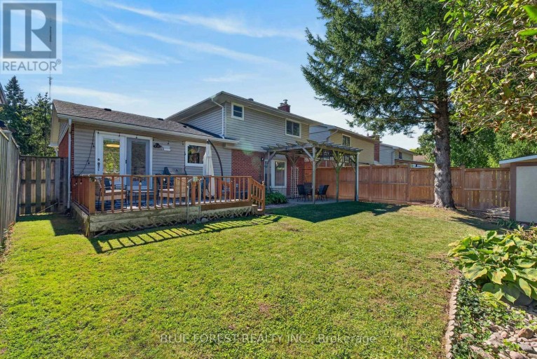 32 MEADOWVIEW ROAD, London South (South O), Ontario, N6J4E6