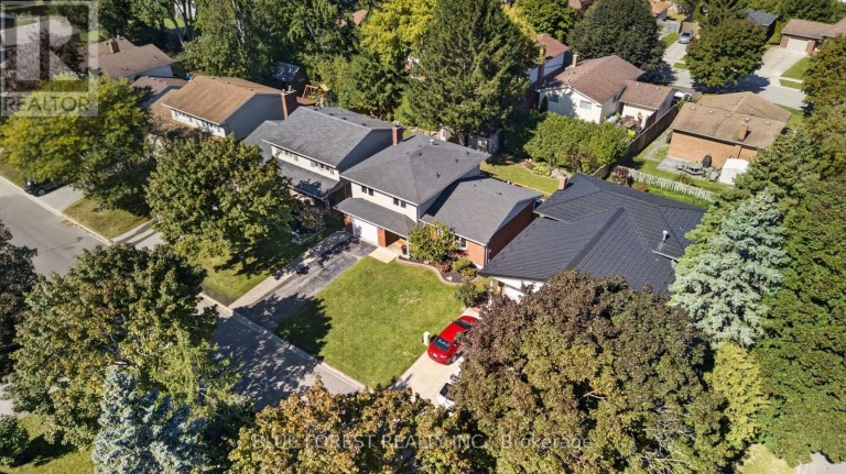 32 MEADOWVIEW ROAD, London South (South O), Ontario, N6J4E6