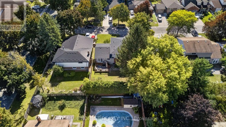 32 MEADOWVIEW ROAD, London South (South O), Ontario, N6J4E6