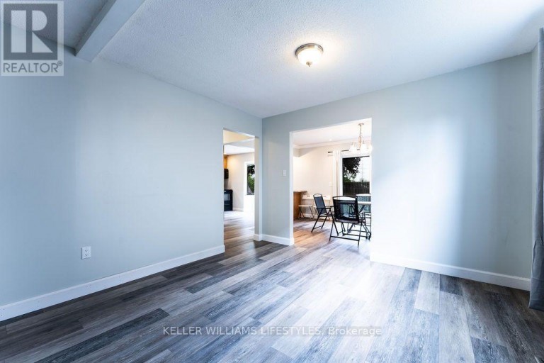 54 BEXHILL DRIVE, London South (South Y), Ontario, N6E1X2