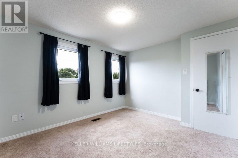 54 BEXHILL DRIVE, London South (South Y), Ontario, N6E1X2