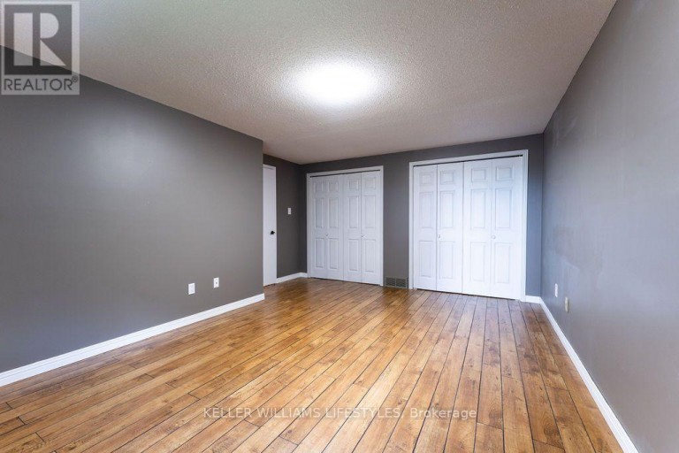 54 BEXHILL DRIVE, London South (South Y), Ontario, N6E1X2