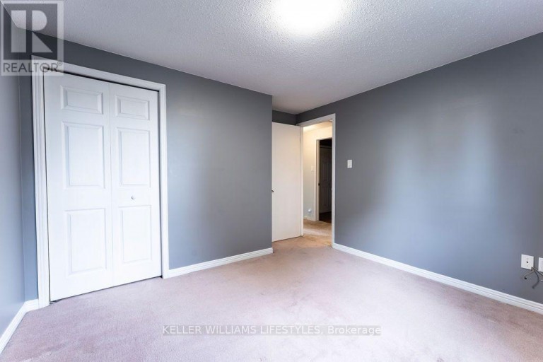54 BEXHILL DRIVE, London South (South Y), Ontario, N6E1X2