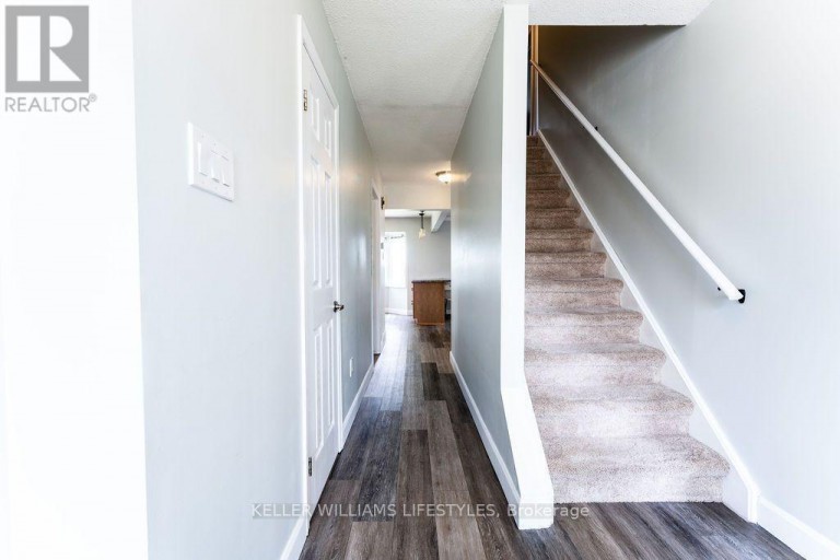 54 BEXHILL DRIVE, London South (South Y), Ontario, N6E1X2