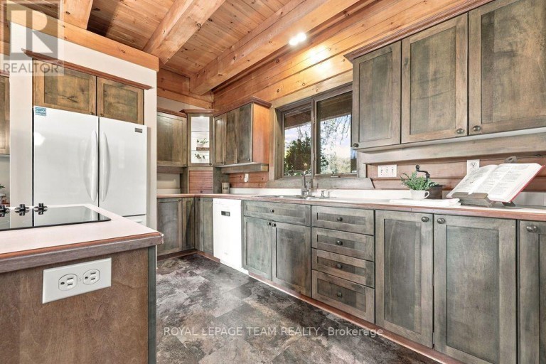 3 DAM ROAD, Brudenell, Lyndoch and Raglan, Ontario, K0J2E0