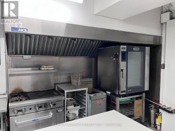 579 COLLEGE STREET Toronto (Trinity-Bellwoods) Ontario photo 9