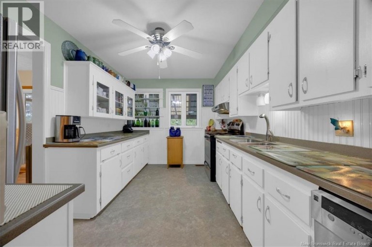 35 Reynar Drive, Quispamsis, New Brunswick, E2G1J9