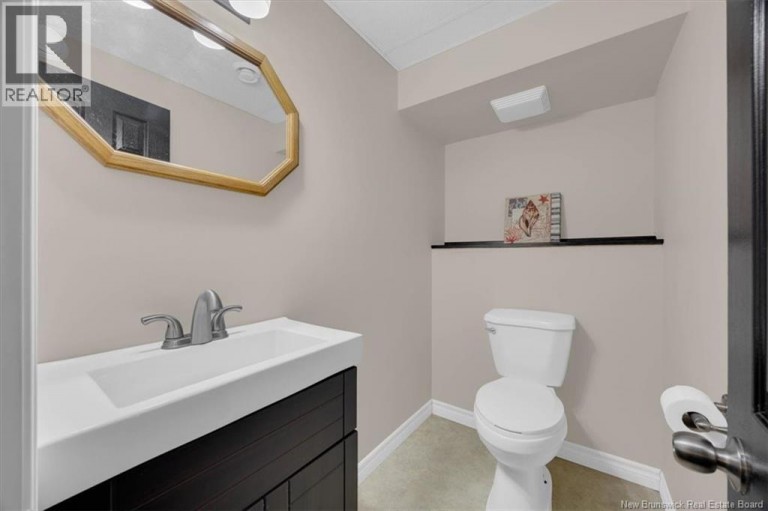 35 Reynar Drive, Quispamsis, New Brunswick, E2G1J9