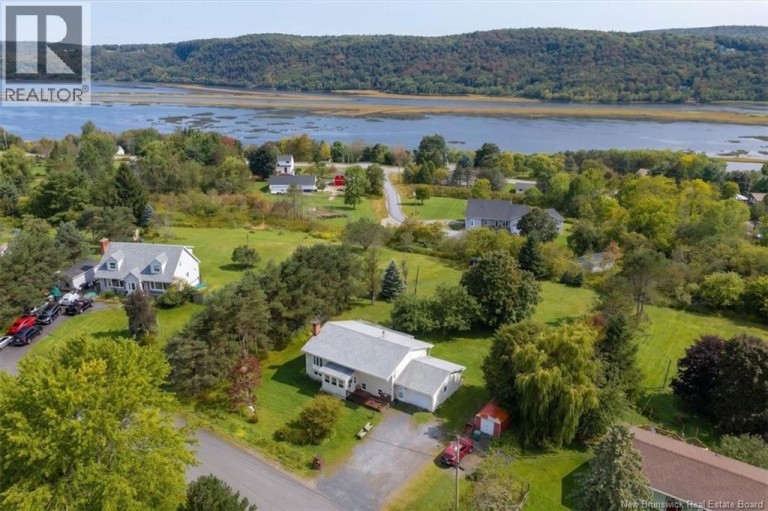35 Reynar Drive, Quispamsis, New Brunswick, E2G1J9