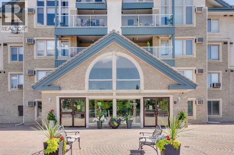 107, 7239 Sierra Morena Boulevard SW, Calgary, Alberta, T3H3L7