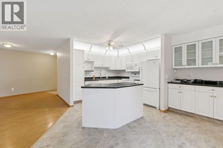 107, 7239 Sierra Morena Boulevard SW, Calgary, Alberta, T3H3L7