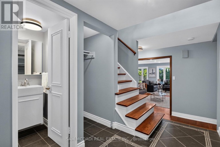 188 BIRKDALE ROAD, Toronto (Bendale), Ontario, M1P3S1
