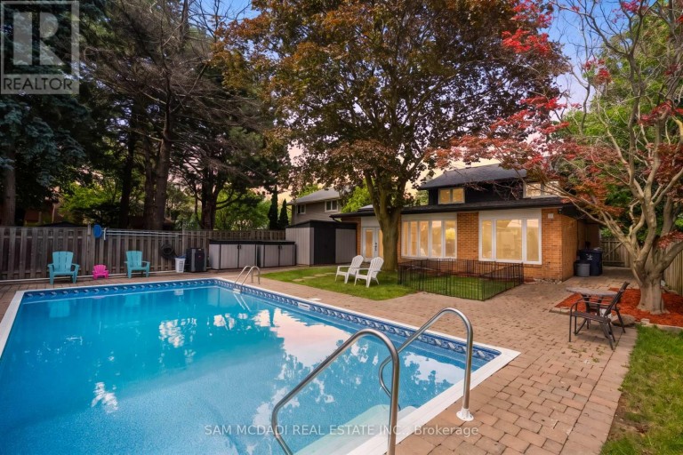 188 BIRKDALE ROAD, Toronto (Bendale), Ontario, M1P3S1
