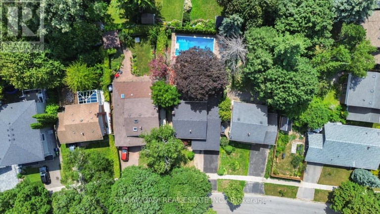 188 BIRKDALE ROAD, Toronto (Bendale), Ontario, M1P3S1