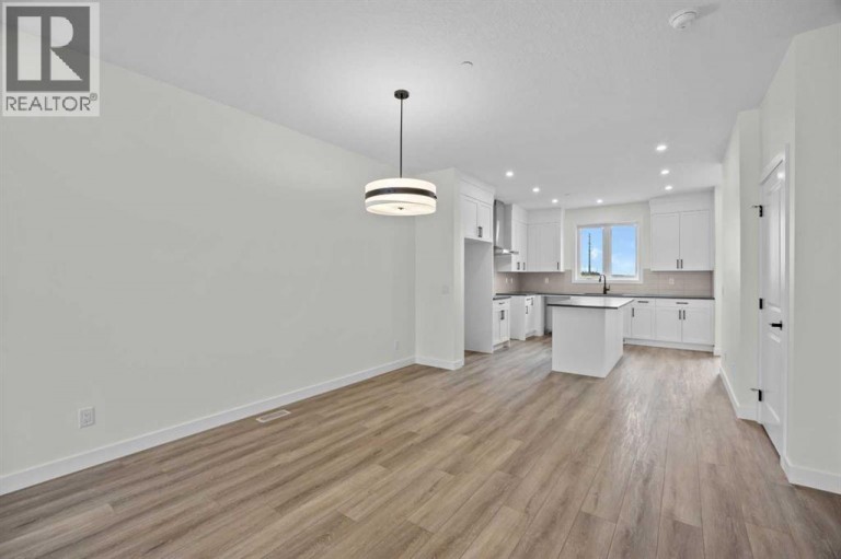 41 Hotchkiss Gardens SE, Calgary, Alberta, T3S0T6