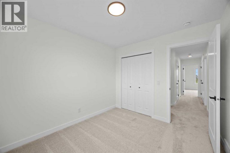 41 Hotchkiss Gardens SE, Calgary, Alberta, T3S0T6