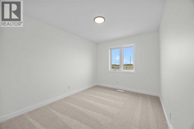 41 Hotchkiss Gardens SE, Calgary, Alberta, T3S0T6