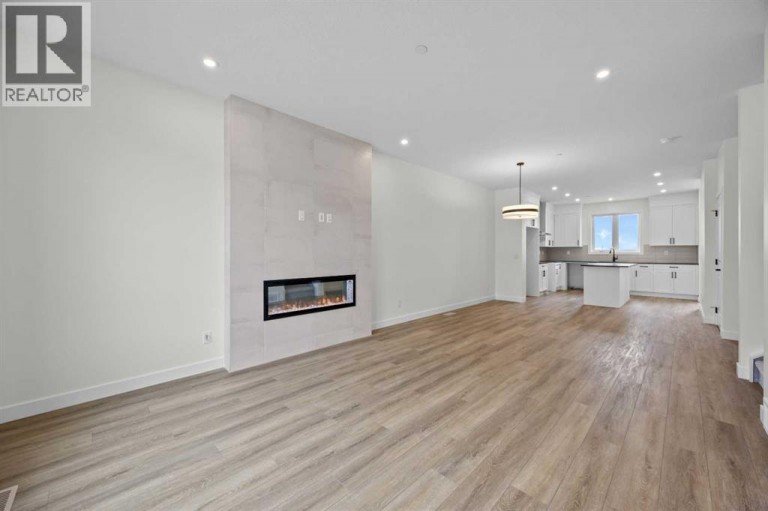 41 Hotchkiss Gardens SE, Calgary, Alberta, T3S0T6