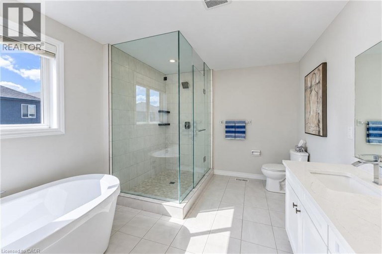 365 WOOLWICH Street, Waterloo, Ontario, N2K0E7