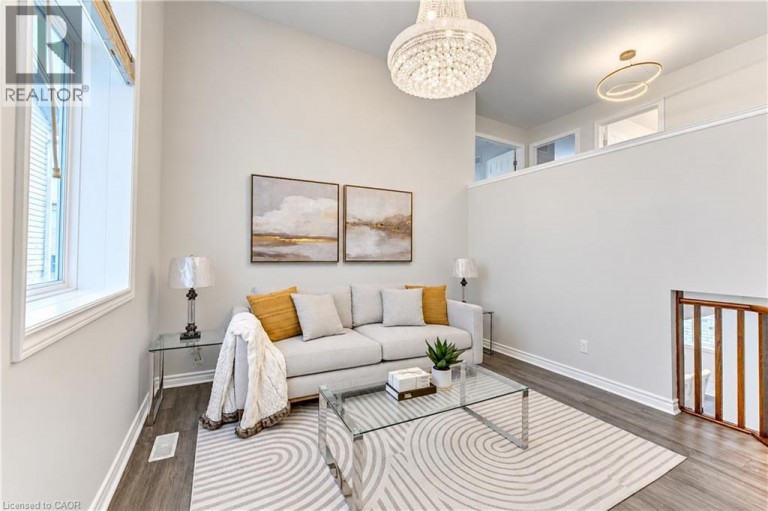 365 WOOLWICH Street, Waterloo, Ontario, N2K0E7
