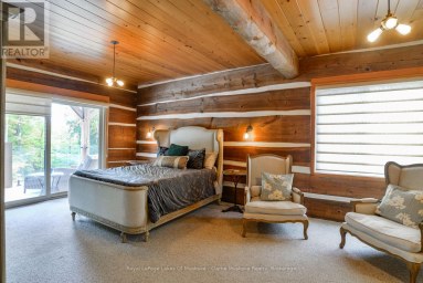 1035 BREEZY POINT ROAD Muskoka Lakes (Wood (Muskoka Lakes)) Ontario photo 16