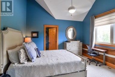 1035 BREEZY POINT ROAD Muskoka Lakes (Wood (Muskoka Lakes)) Ontario photo 28