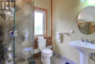 1035 BREEZY POINT ROAD Muskoka Lakes (Wood (Muskoka Lakes)) Ontario photo 30