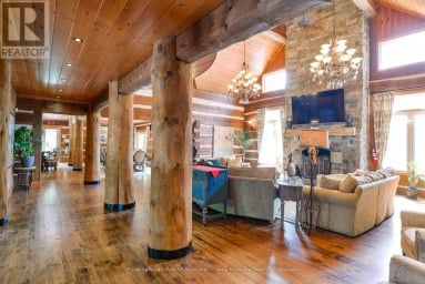 1035 BREEZY POINT ROAD Muskoka Lakes (Wood (Muskoka Lakes)) Ontario photo 6