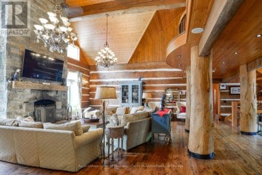 1035 BREEZY POINT ROAD Muskoka Lakes (Wood (Muskoka Lakes)) Ontario photo 7