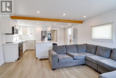 815 MUSKOKA ROAD S Gravenhurst (Muskoka (S)) Ontario photo 4