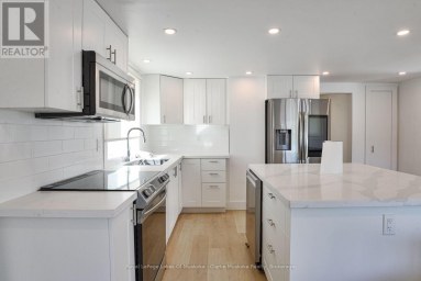815 MUSKOKA ROAD S Gravenhurst (Muskoka (S)) Ontario photo 6