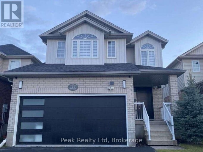 125 STEEPLERIDGE STREET, Kitchener, Ontario, N2P2W2