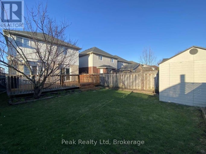125 STEEPLERIDGE STREET, Kitchener, Ontario, N2P2W2