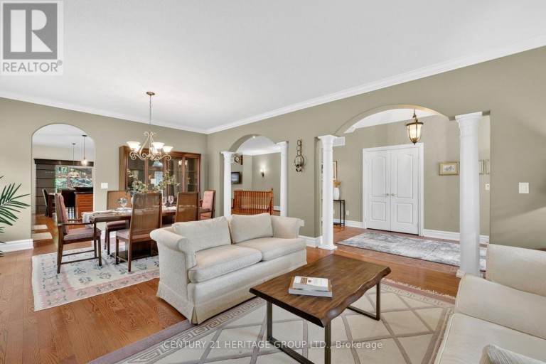 22 LLOYD COOK DRIVE E, Springwater (Snow Valley), Ontario, L9X0H5