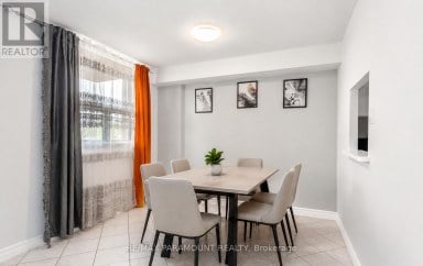 303 - 1881 JANE STREET Toronto (Rustic) Ontario photo 21