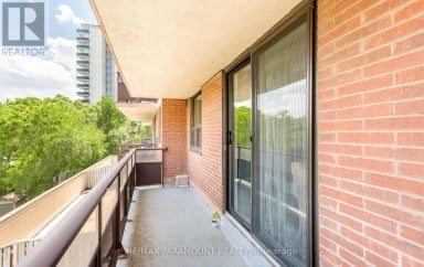 303 - 1881 JANE STREET Toronto (Rustic) Ontario photo 32