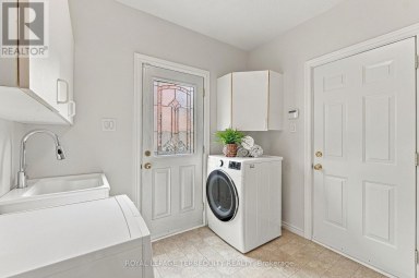 3956 CHADBURN CRESCENT Mississauga (Erin Mills) Ontario photo 21