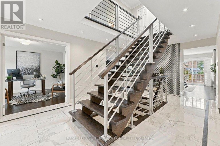 3956 CHADBURN CRESCENT, Mississauga (Erin Mills), Ontario, L5L3X5