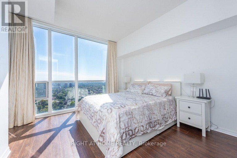 2802 - 223 WEBB DRIVE, Mississauga (City Centre), Ontario, L5B0E8