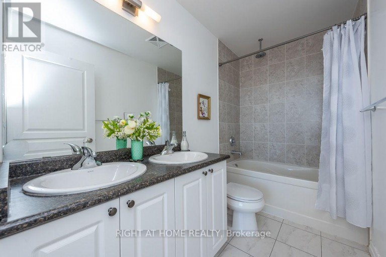 2802 - 223 WEBB DRIVE, Mississauga (City Centre), Ontario, L5B0E8