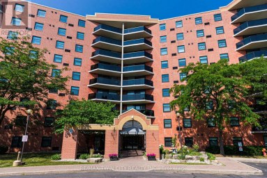 905 - 9 BONHEUR COURT Brantford Ontario photo 1