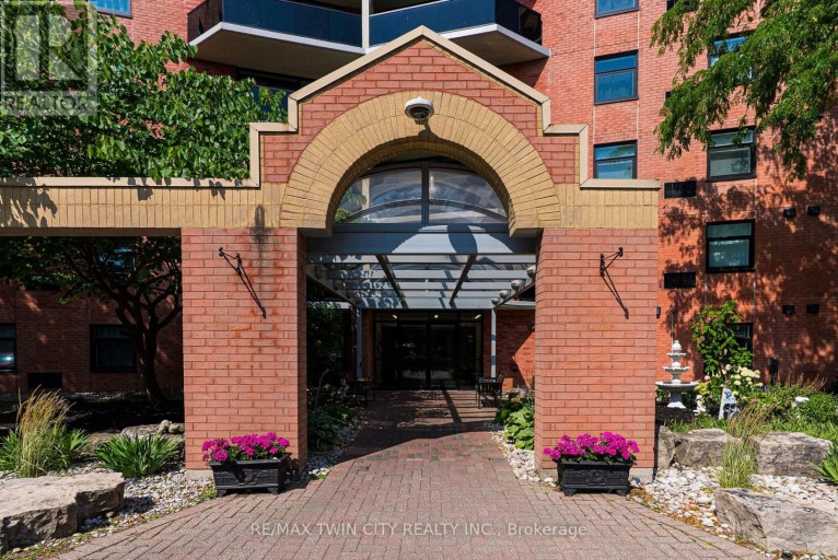 905 - 9 BONHEUR COURT, Brantford, Ontario, N3P1Z5