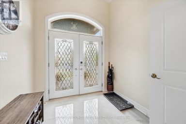 305 CALEDON AVENUE Hamilton (Yeoville) Ontario photo 2