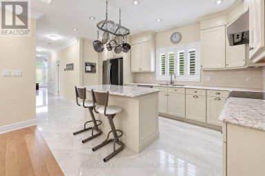 305 CALEDON AVENUE Hamilton (Yeoville) Ontario photo 8