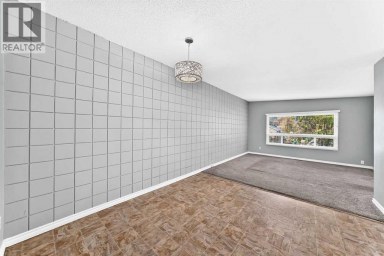 7409 37 Avenue NW Calgary Alberta photo 17
