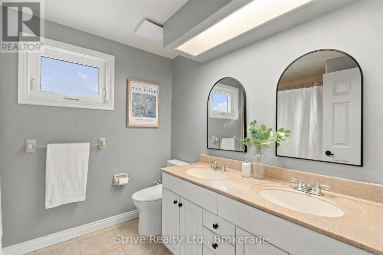 40 MCLELLAN DRIVE, Clarington (Courtice), Ontario, L1E1Z9