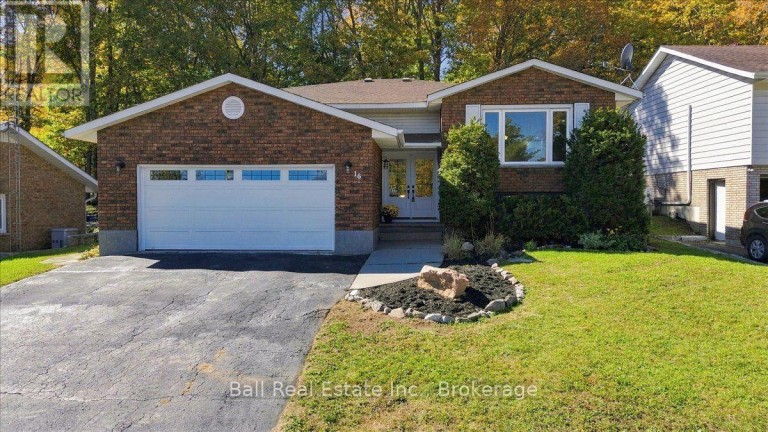16 MAPLE STREET, Bancroft (Bancroft Ward), Ontario, K0L1C0