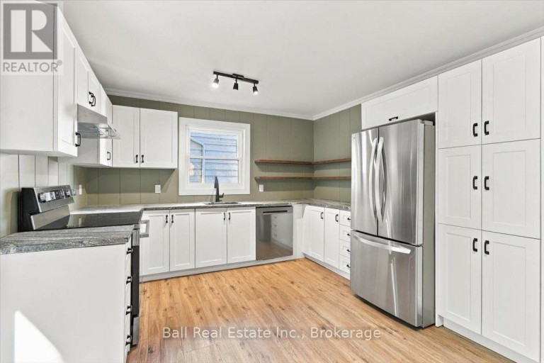 16 MAPLE STREET, Bancroft (Bancroft Ward), Ontario, K0L1C0