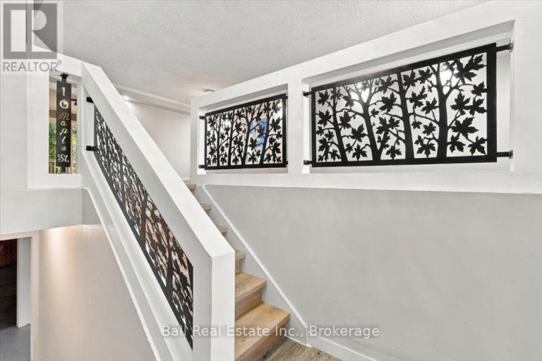 16 MAPLE STREET, Bancroft (Bancroft Ward), Ontario, K0L1C0